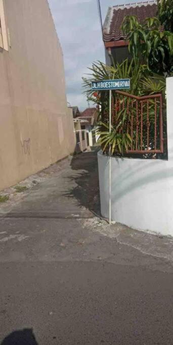 Kejayan Richandy House - 3 Bedroom Full Ac & Hot Water מראה חיצוני תמונה